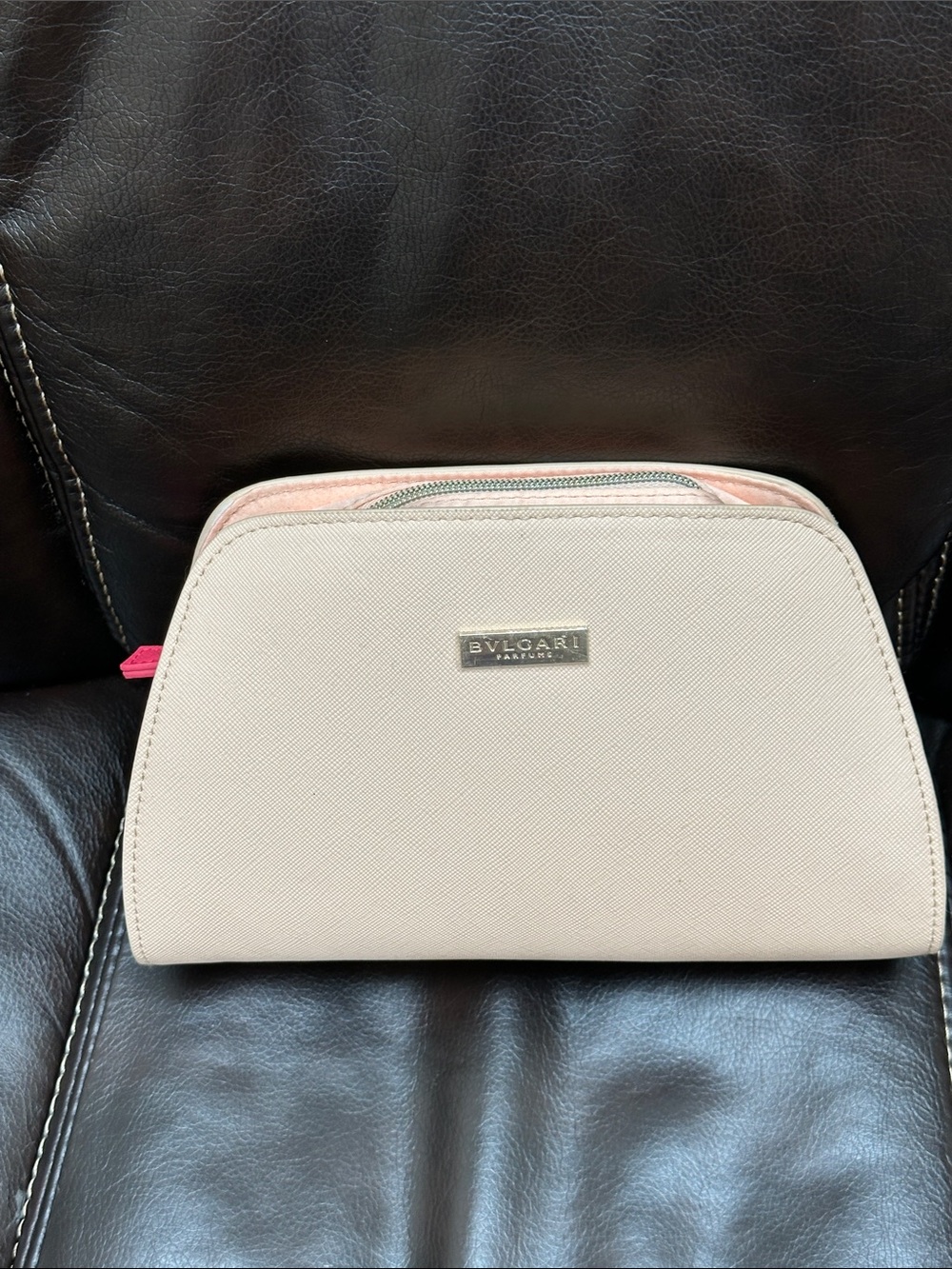 NWOT Bvulgari pink Cosmetic Pouch with hot Pink Interior Accent 9” x 5” x 2”